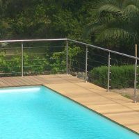 garde corps pour piscine avec terrasse bois